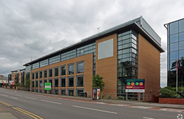 London Road Camberley GU15