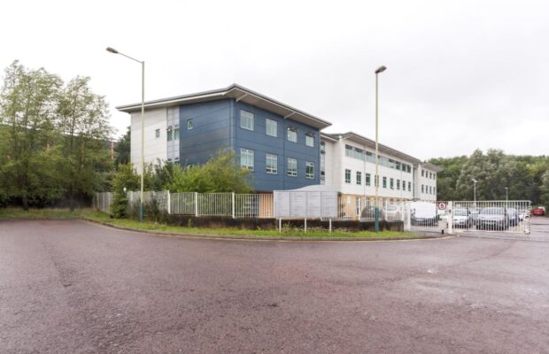 Rivermead Drive Swindon SN5