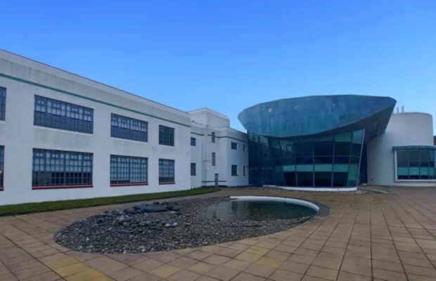 Greenock Road Renfrew PA4